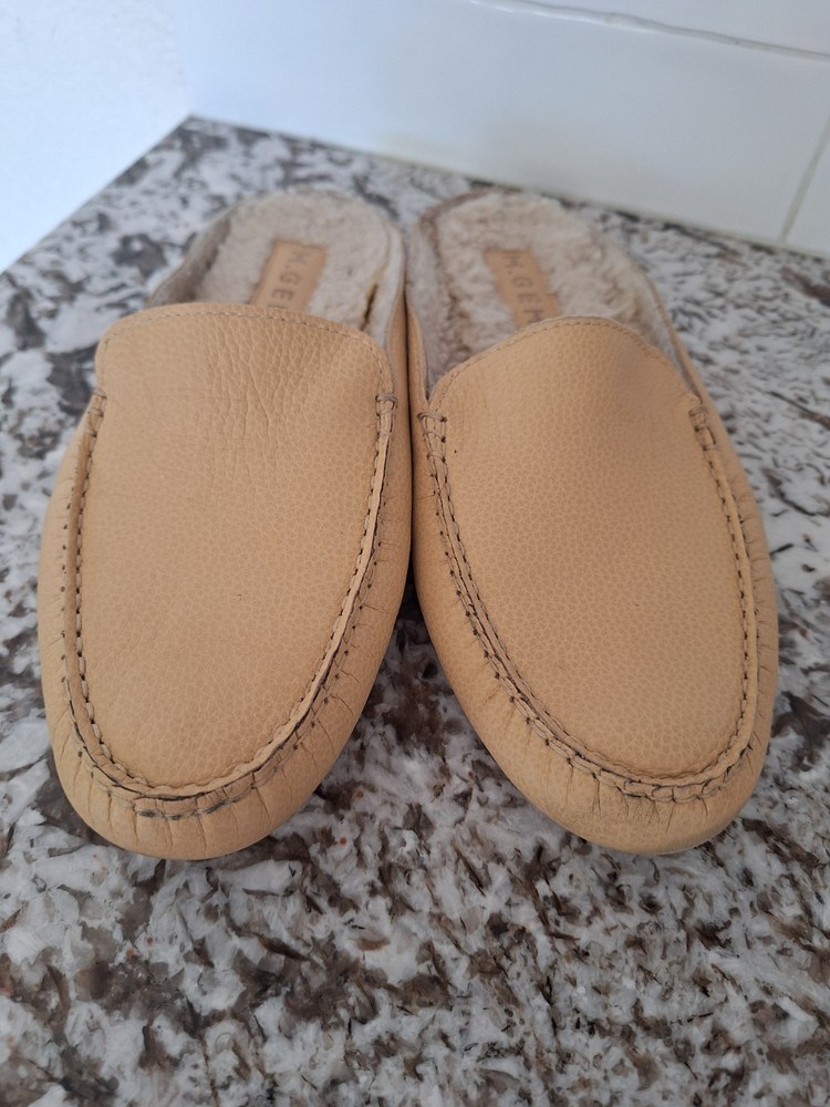 M. Gemi the Felize Shearling Mules Cream Croc Embossed Slip On Loafers Size 40.5