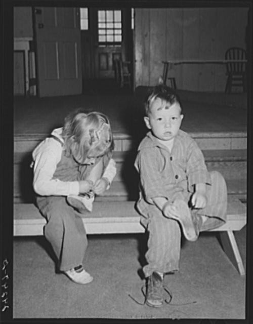 Kern County,California,CA,Shafter Migrant Camp,Farm Security Administration,5