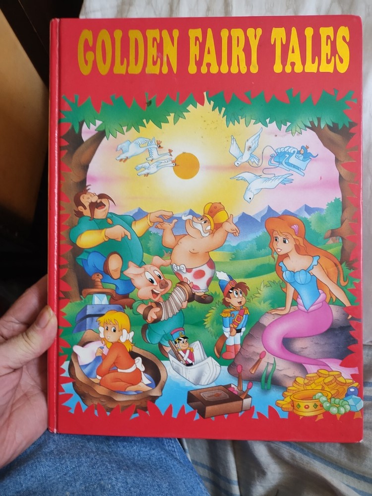 Golden Fairy Tales 1995 Golden Book Hardcover With 12 Short Stories EXCELLENT