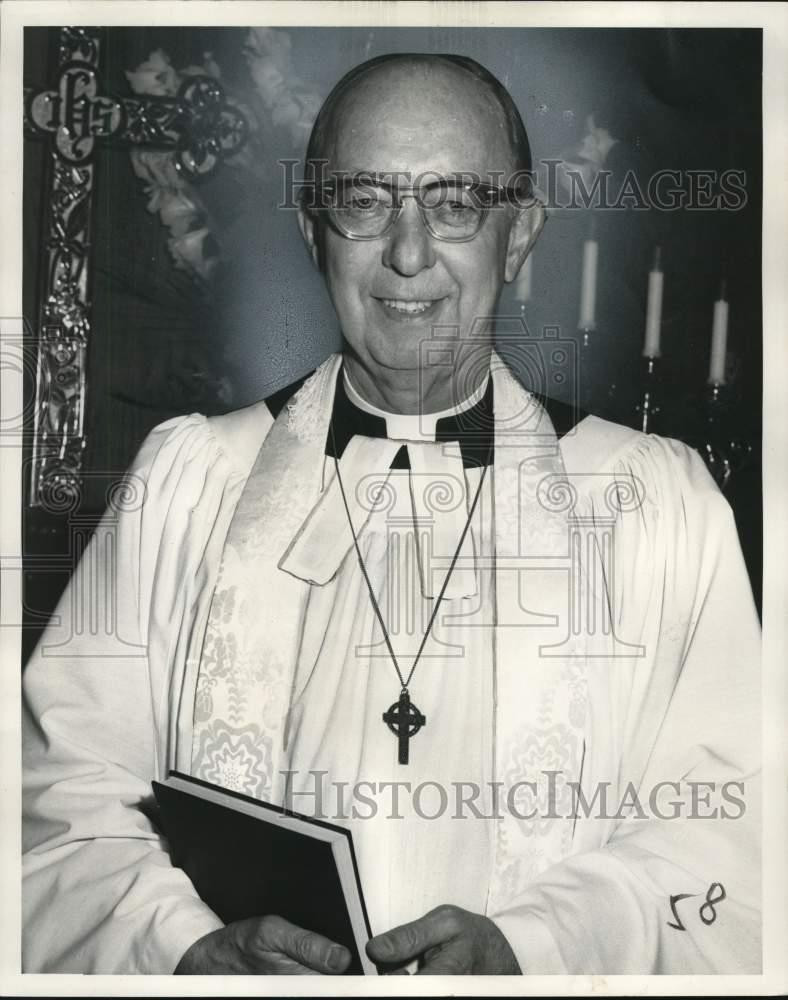 1968 Press Photo Reverend Charles Seymour of Trinity Episcopal Church