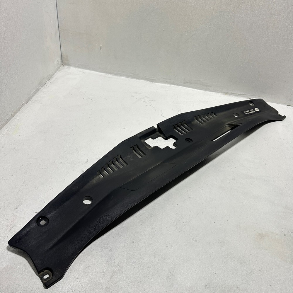 OEM RADIATOR CORE UPPER SIGHT SHIELD COVER PANEL TOYOTA CAMRY 2018-2024