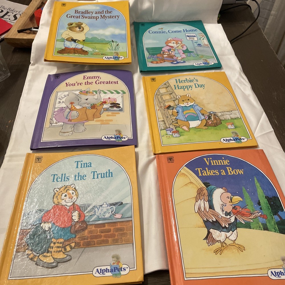 6 Vintage Alphapets Children’s Books Lot Alphabet Learning Readers Preschool.