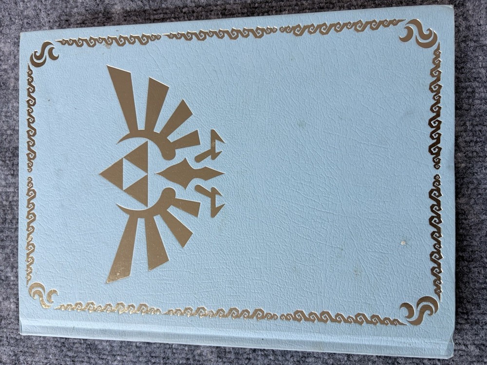 Legend of Zelda® : The Wind WakerTM by Bryan Stratton and Stephen Stratton...