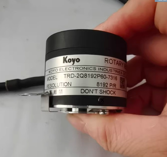 1PCS TRD-2Q8192P60-7316 USED 100% TESTED via DHL or Fedex fast shipping