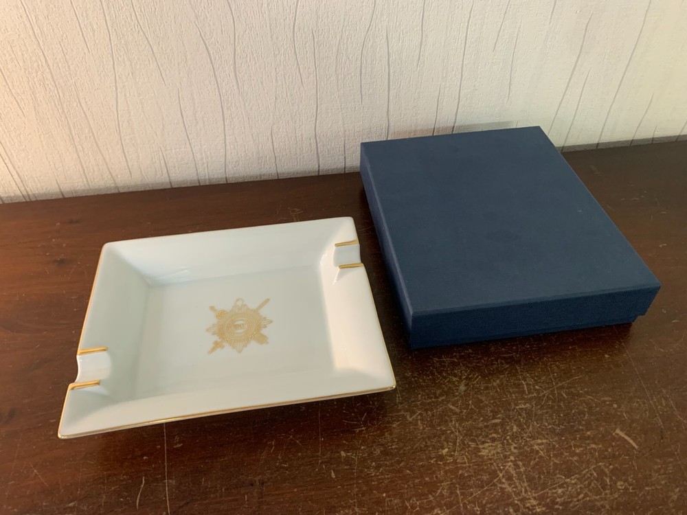 Artorio Limoges Ashtray 'Sénat'