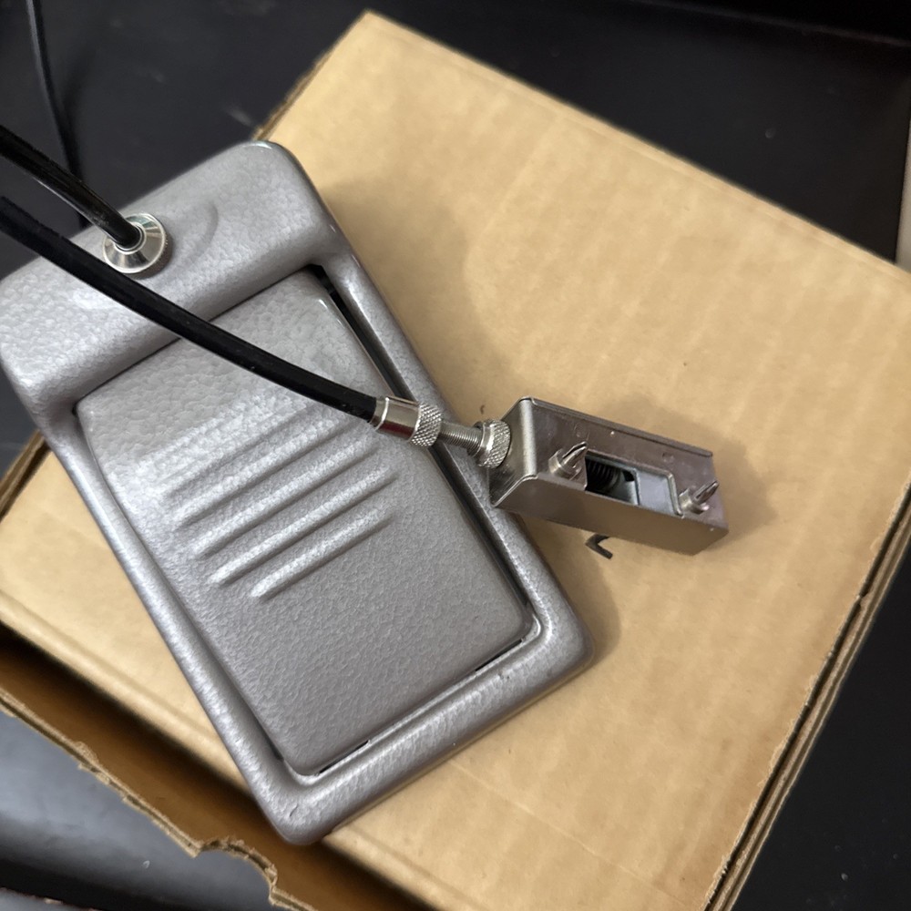 Sony FS-2 Foot Switch Pedal Made in Tokyo Japan
