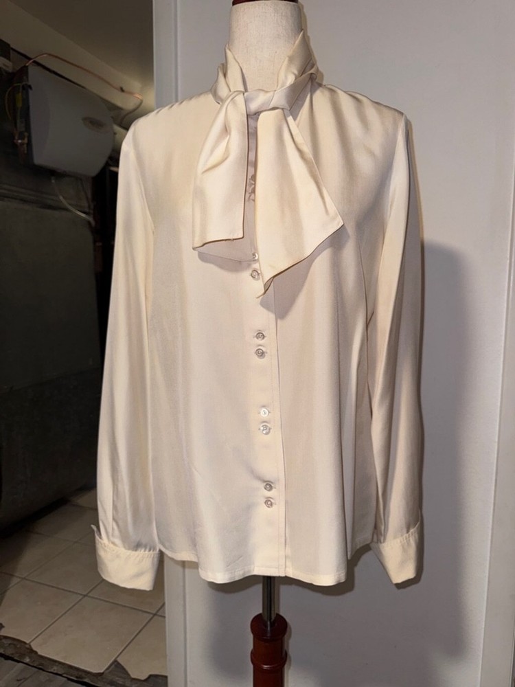 Cream 100% Silk Long Sleeve Blouse by Yeager London - Bust 38
