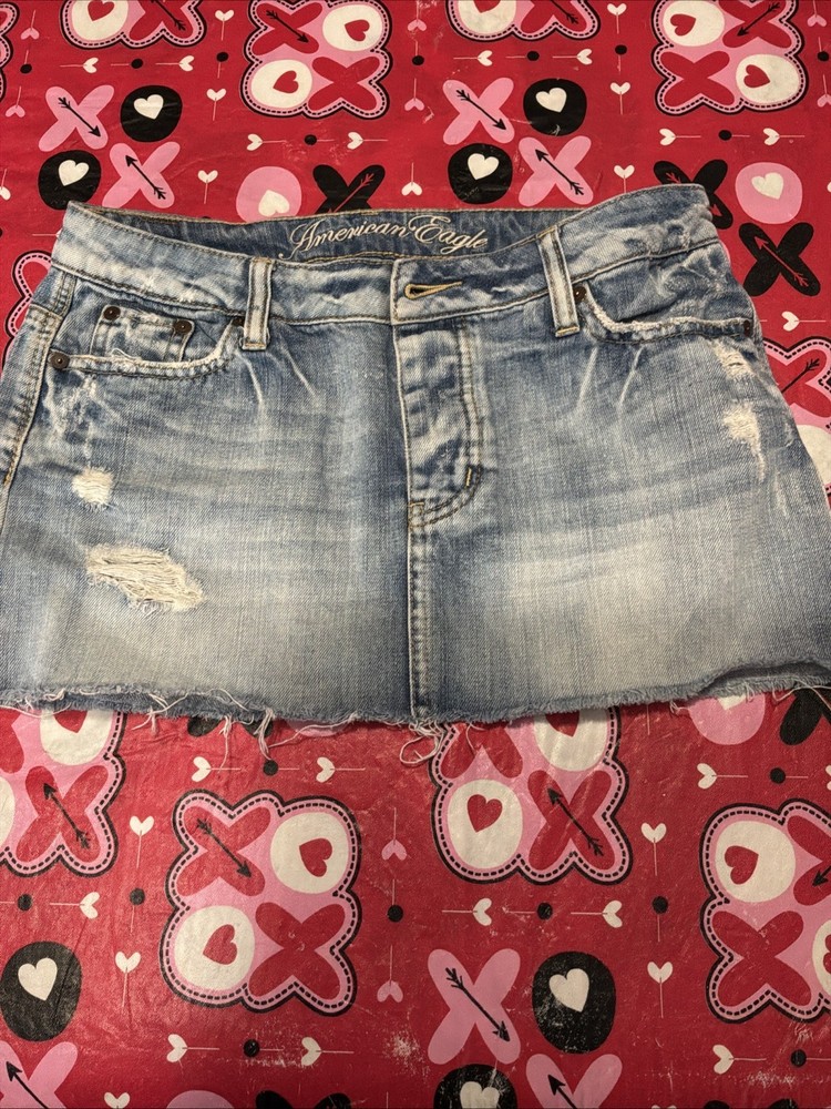 Vintage Y2K American Eagle Denim Mini Skirt Women’s Size 4 Blue Distressed