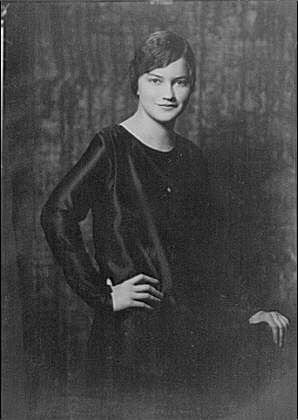 Photo:Ord,Miss,portrait photographs,women,dress,Arnold Genthe,1925 1