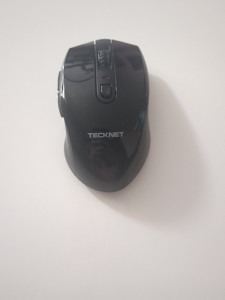 Tecknet Ergonomic Wireless USB Mouse for Smooth Comfortable Use