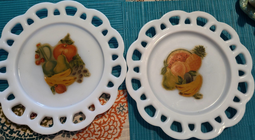 Milk Glass Openwork Fruit Pattern Salad Plates Set of 2 White 9 in Round
