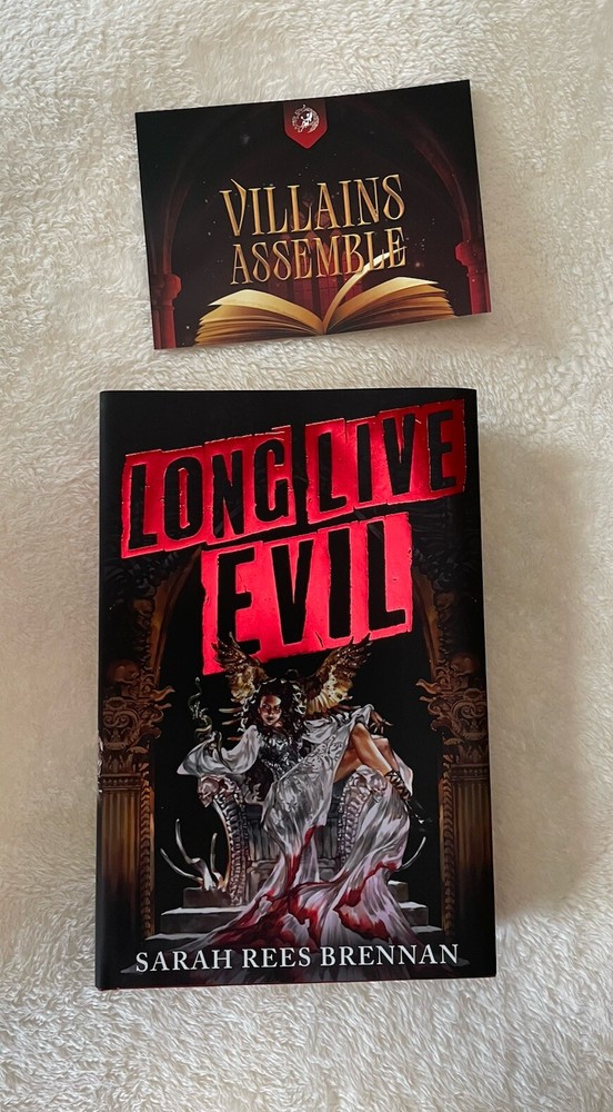 Fairyloot Special Edition Sprayed Edges Long Live Evil By Sarah Rees Brennan
