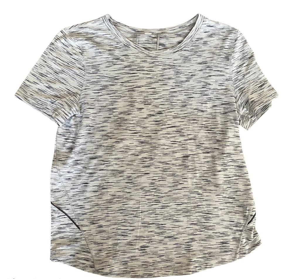 LULULEMON Long Distance Short Sleeve Top size 6 Tiger Space Dye Black White EUC