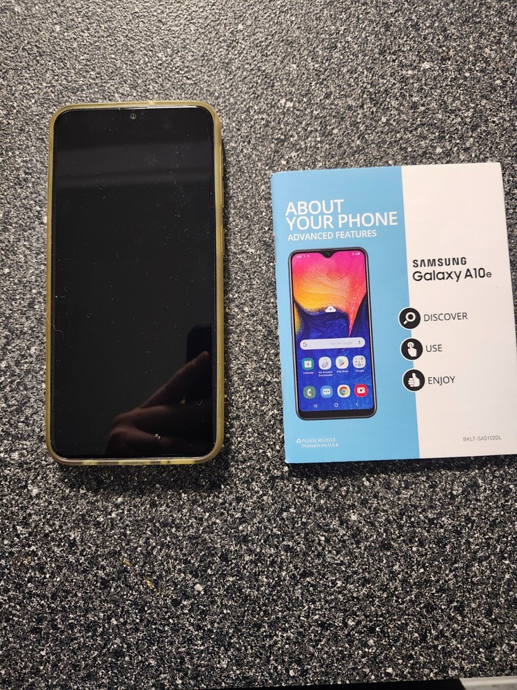 Samsung Galaxy A10e - 32 GB - Black (TracFone)
