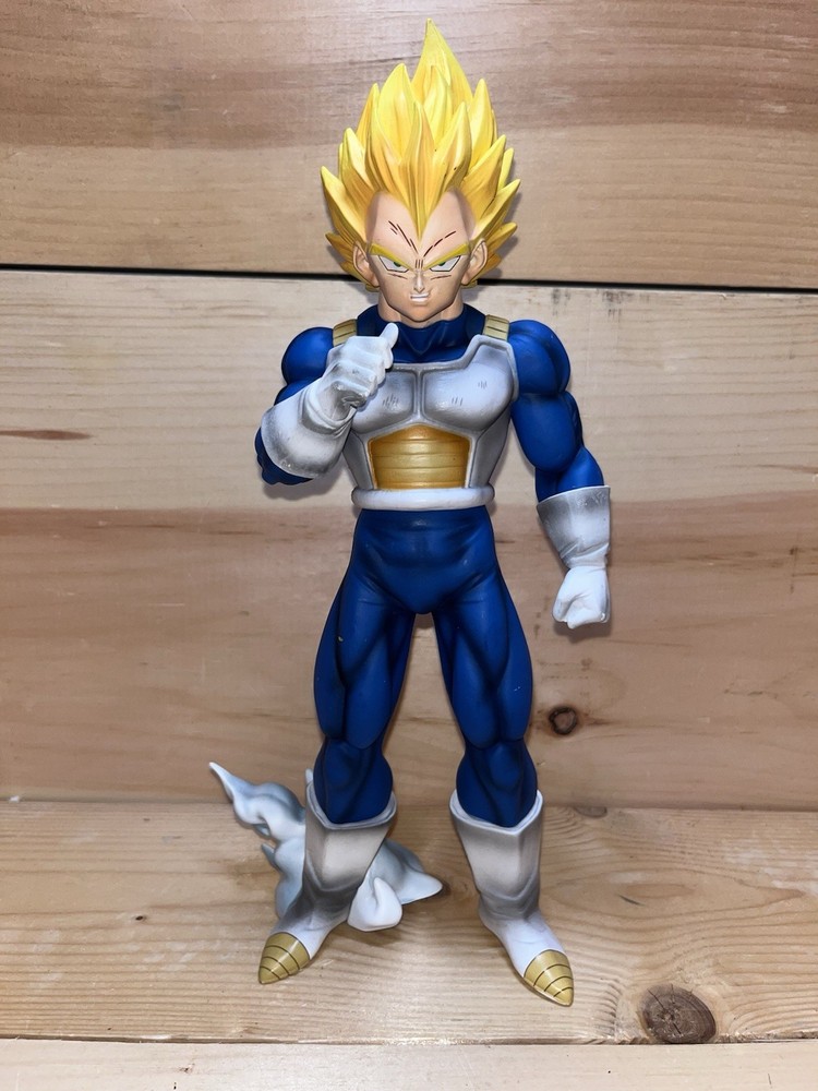 Dragon Ball Z Vegeta & Goku Super Saiyan 12”. PVC Figure NO BOX