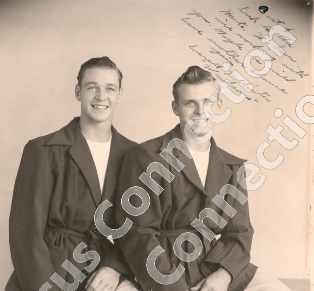 Signed Mid Century Performer Duo Everett Hollister? Photograph 8