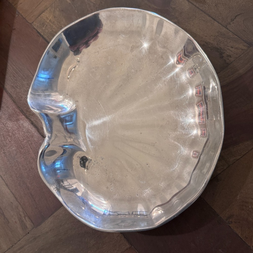 Clam Shell Aluminum Tone Metal Dish Bowl Platter 8