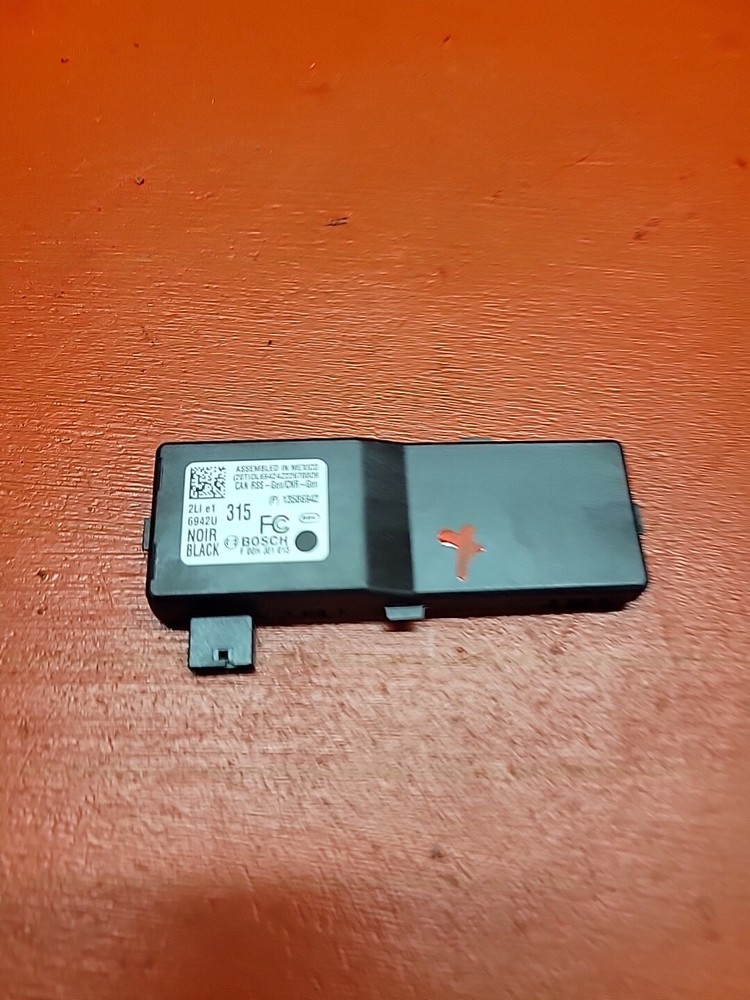 2013-17 GM Multi-Vehicle Remote Lock Receiver 13586942