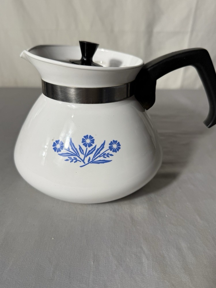 Vintage Corning Ware Blue Cornflower Coffee Tea Pot w/Lid 6 CUP Capacity