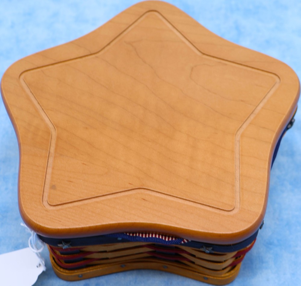 Longaberger 2003 Proudly American Little Star Basket w/ Lid Liner Protector