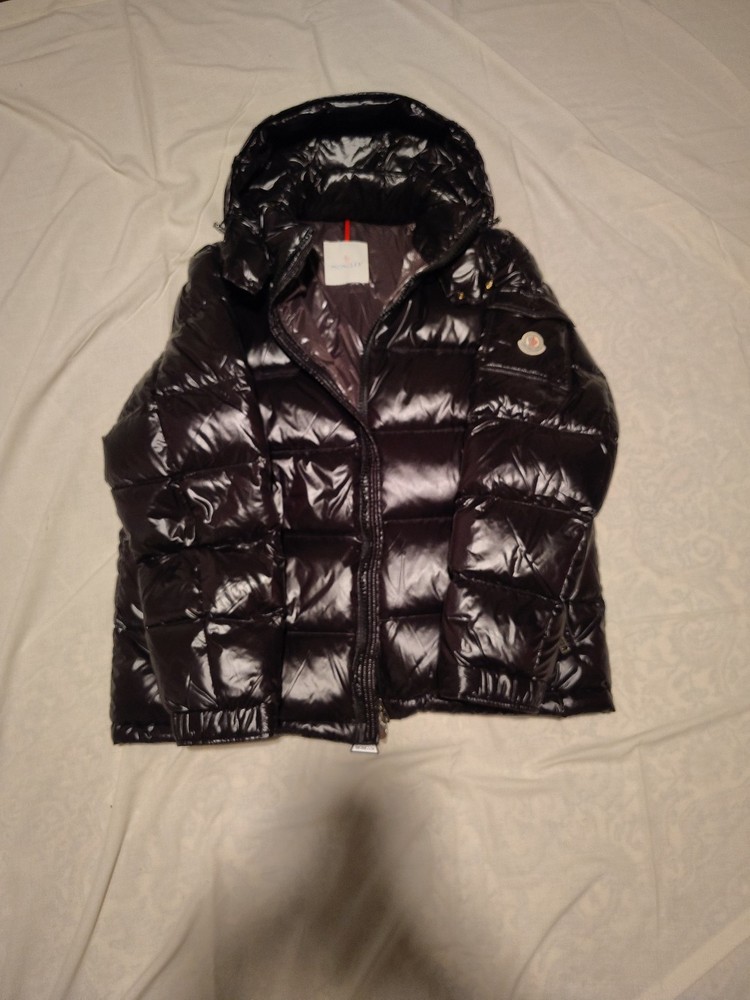 Moncler Womens Maljasset Hooded Short Down Jacket Size 6