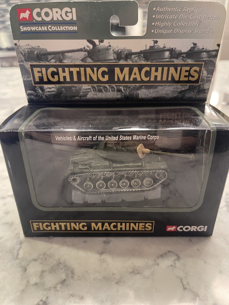 CORGI Fighting Machines Vietnam War M48 Marine Corps Tank CS90393- 1:72