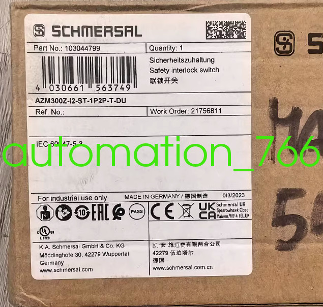 NEW SCHMERSAL AZM300Z-I2-ST-1P2P-T-DU Safety interlock switch Via DHL or Fedex
