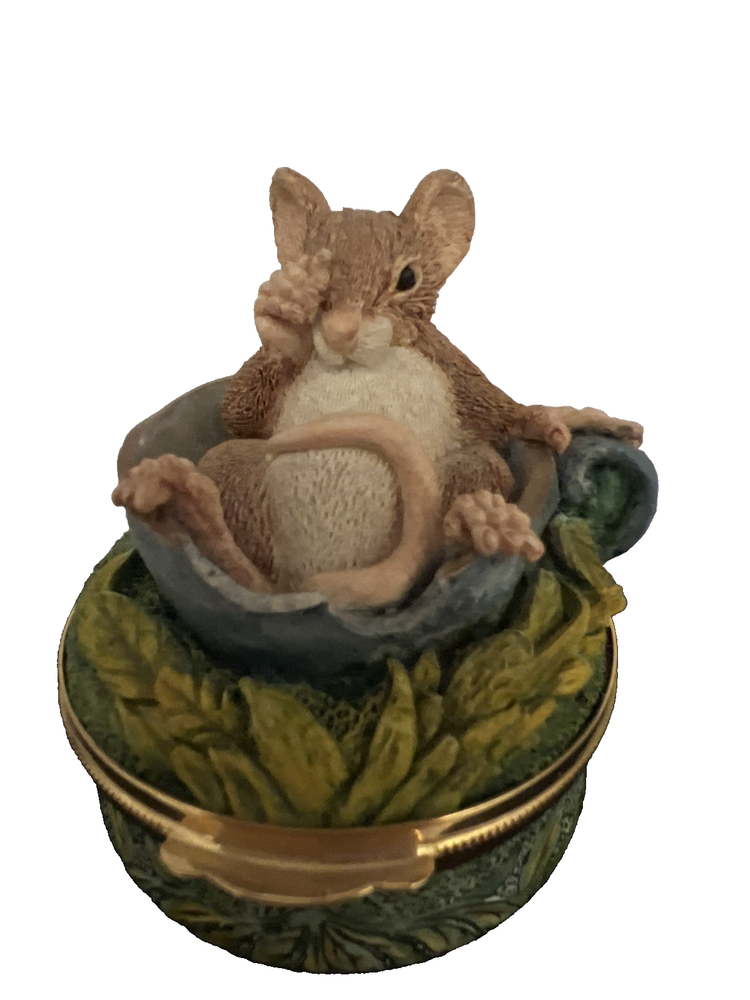 English Crummles & Co Hand Painted Trinket Box with Mouse in  Nut Leaves.