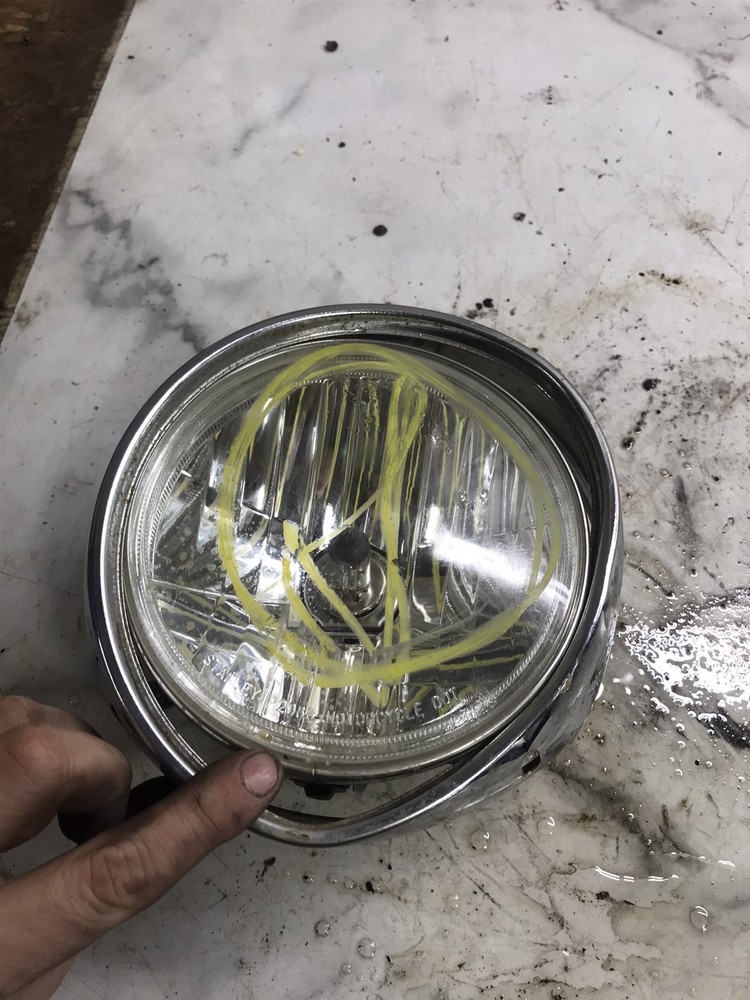 14 Kawasaki VN 900C vn900 c front head light assembly
