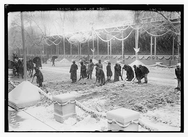 Photo:Cleaning snow away from Court of Honor, Washington, D.C.