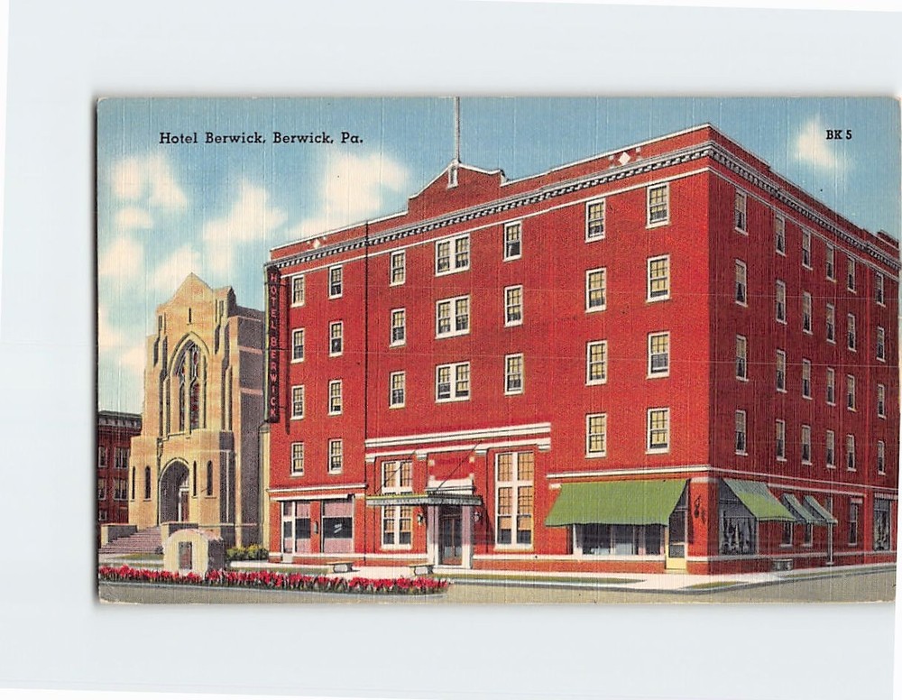 Postcard Hotel Berwick Pennsylvania USA North America