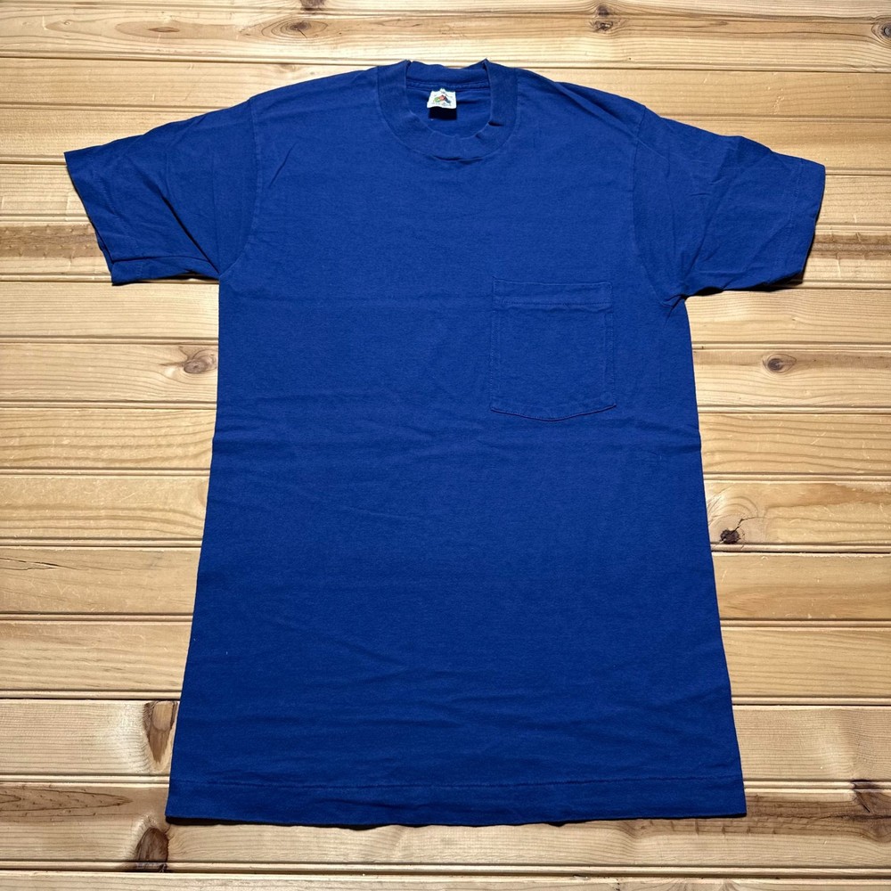 Vintage 90s Fruit of the Loom Blank Single Stitch Pocket T-Shirt USA Made Small