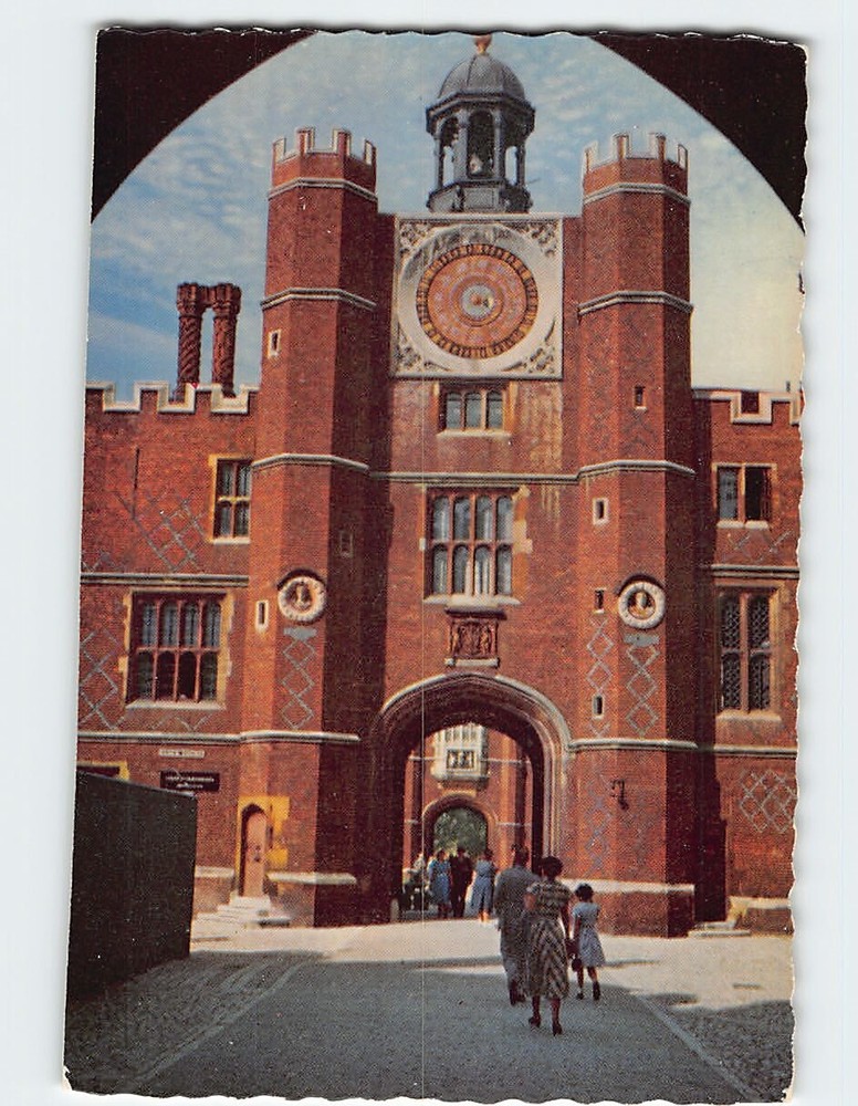 Postcard The Bell Astronomical Clock Hampton Court England