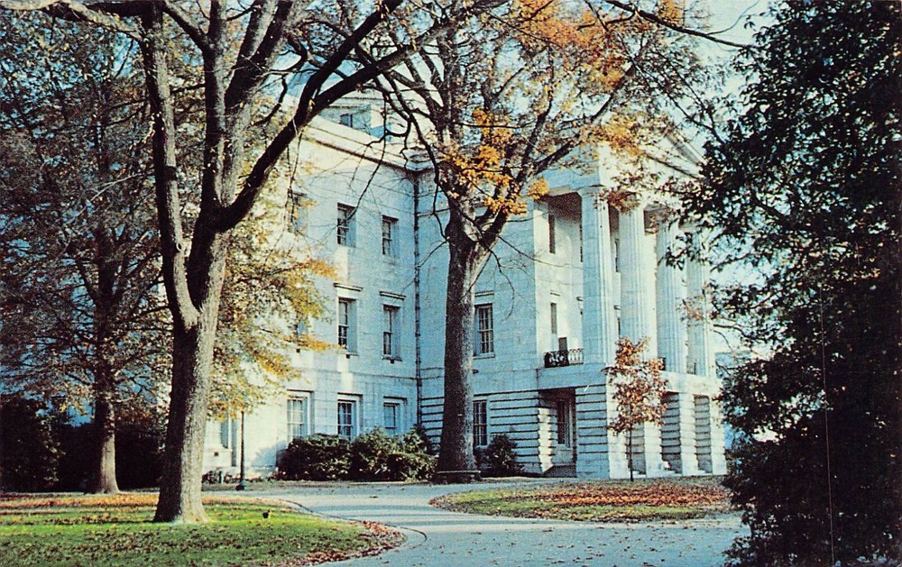 Raleigh NC North Carolina State Capitol Building Courthouse Vtg Postcard D9