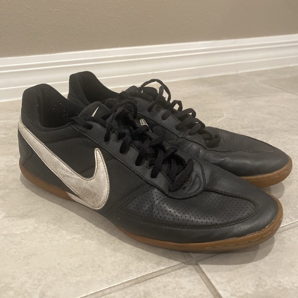 Nike Davinho Indoor Soccer Shoes Size 12- Men’s Sneakers 580452-010 Black