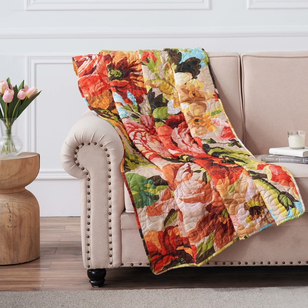 Senna Modern Boho Floral Quilted Throw 50x60-inch