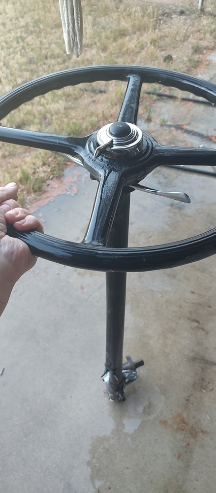 Model A Steering Wheel And Column For A 28/35