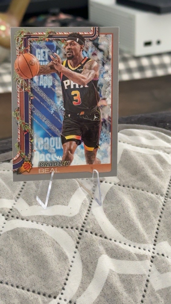 2025-26 Topps Holiday - Bradley Beal #H126 Holiday Silver Glitter