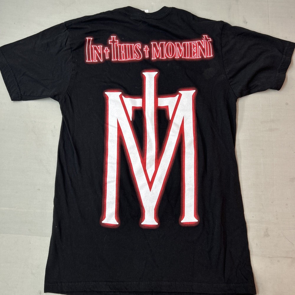 In This Moment T Shirt Medium 100% Combed Ring Spun Cotton Rock Band Tee