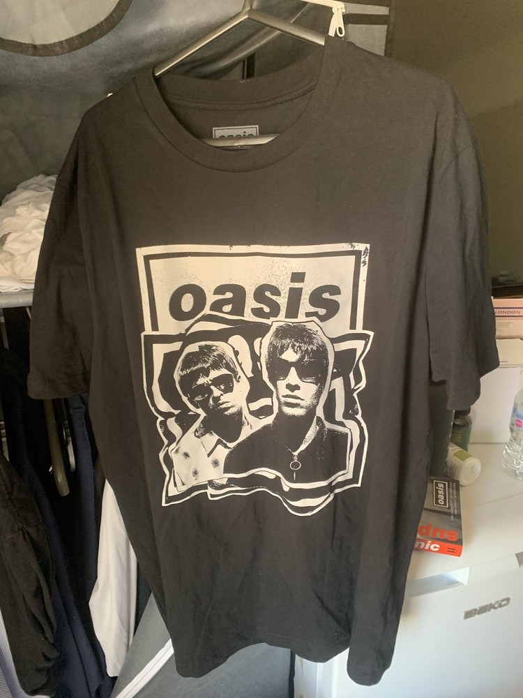Oasis Live 25 T-shirt (XL - Never worn)
