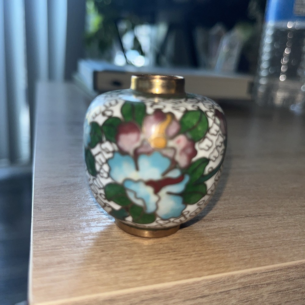 Vintage Cloisonne Ginger Jar. Hand Crafted & Painted with Floral Design