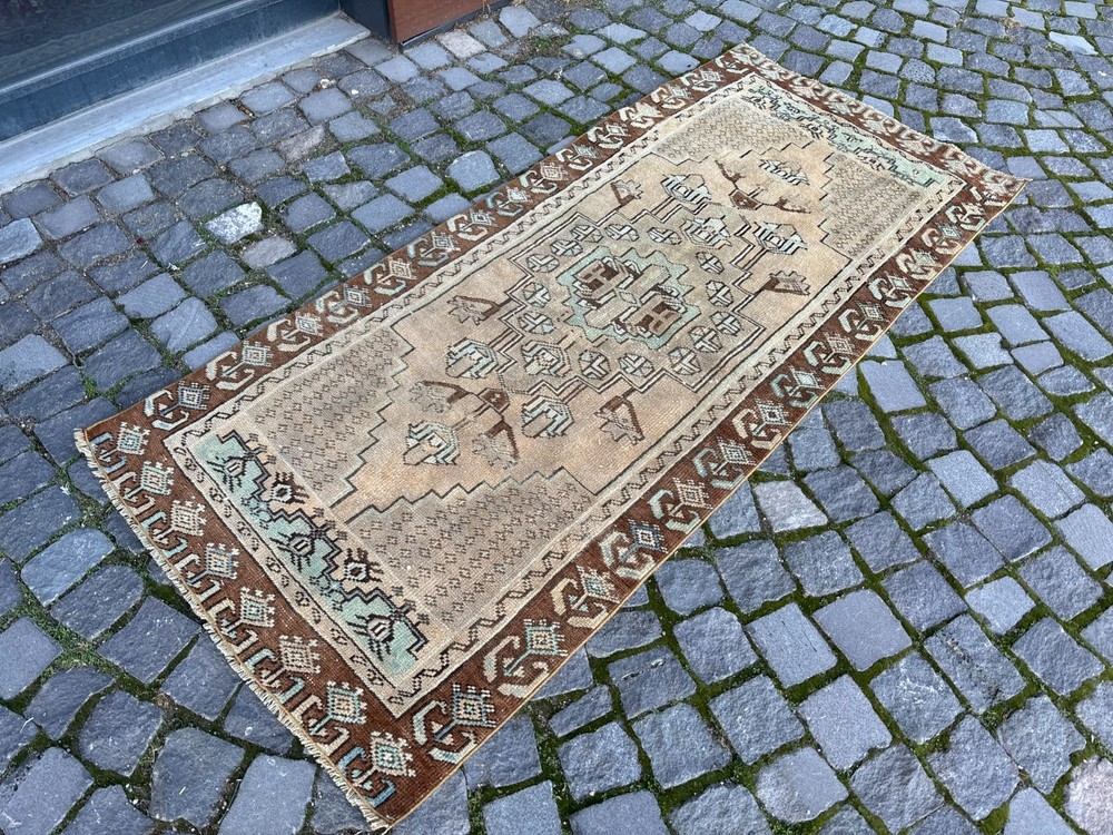 Turkish vintage rug, Carpet, Area rug, Vintage rug, Turkish rug 2,7 x 6,2 ft