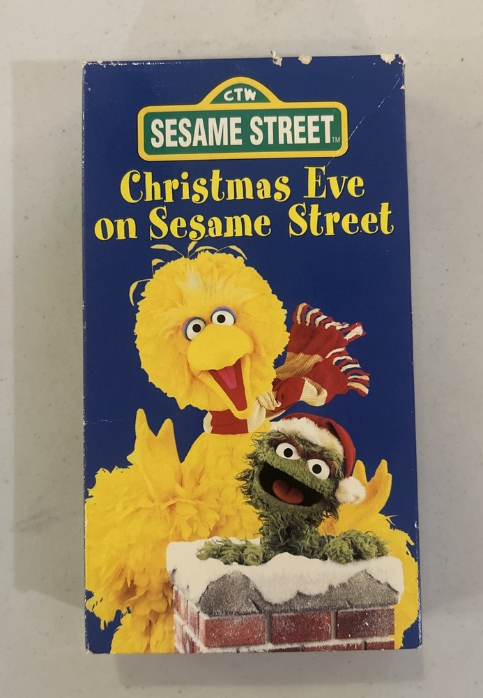 Sesame Street - Christmas Eve on Sesame Street (VHS, 1997)