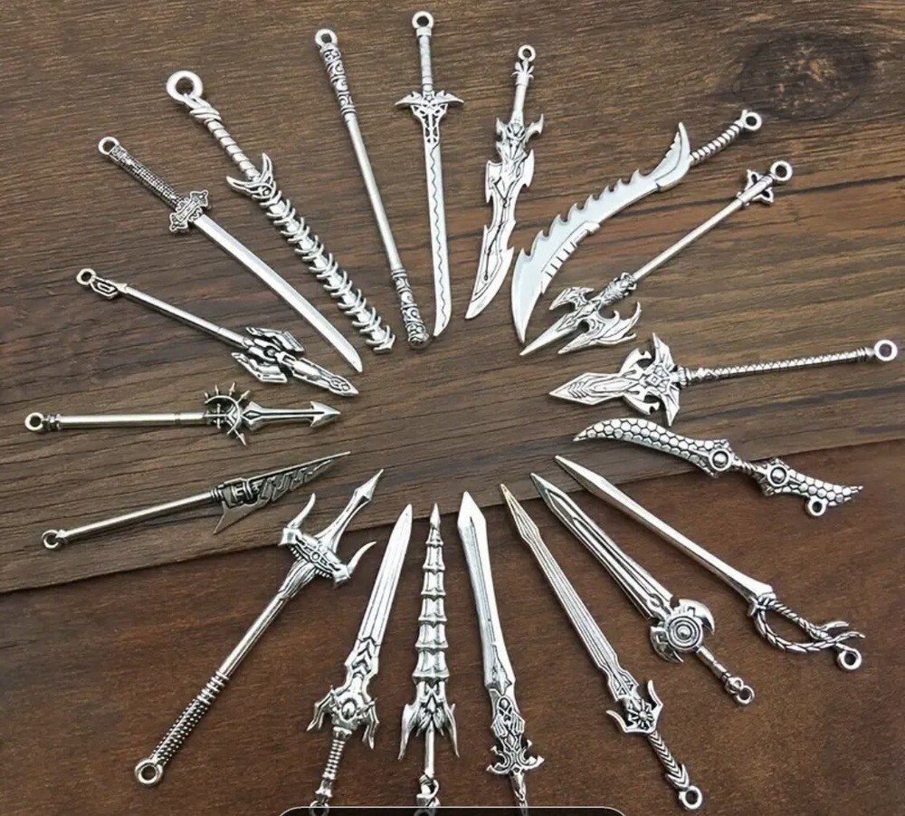 10pcs Lot Dollhouse Miniature Weapons Swords Spears knief Action Figures