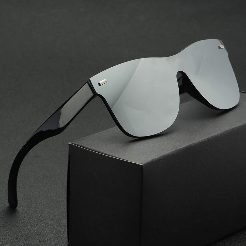 Reflective Sunglasses for Men & Women, Trendy Windshield Eyewear for Travel, Par