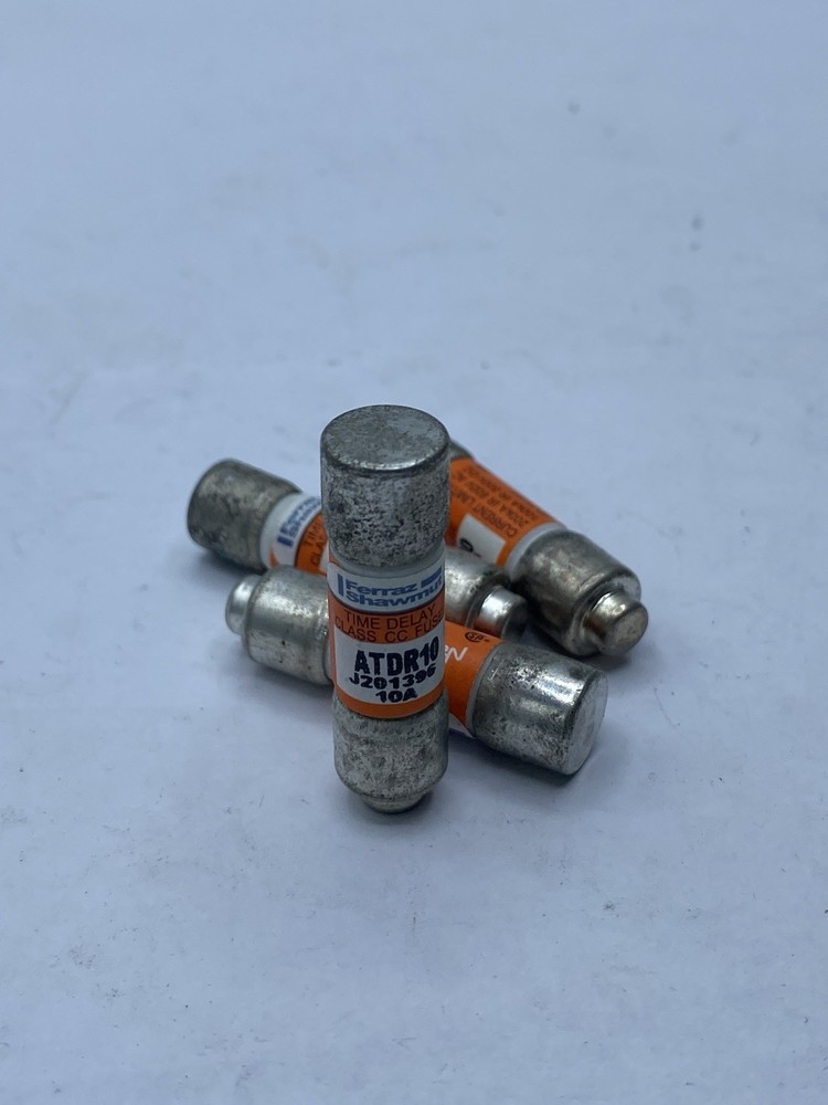 Lot Of 4 Ferraz Shawmut ATDR10 CC Fuse 10 Amps 600VAC Volts (kV)