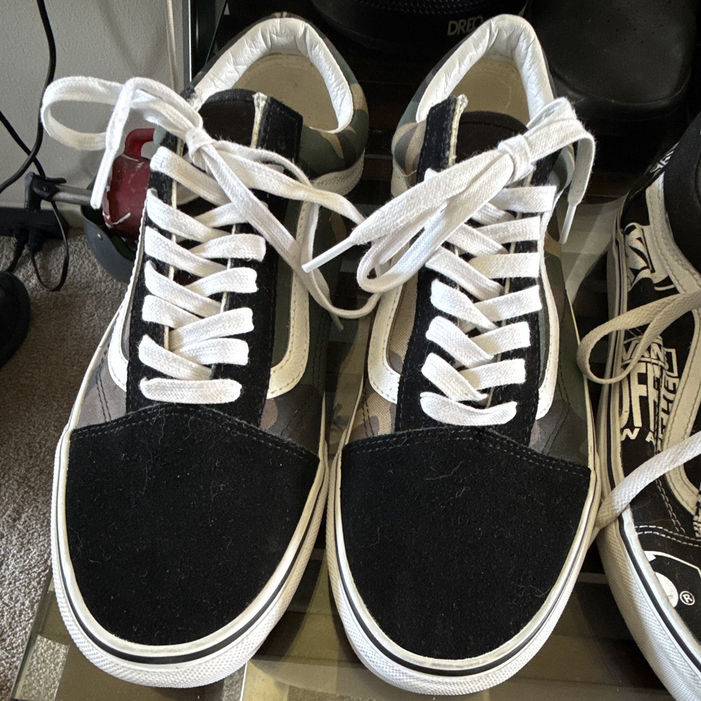 VANS Old Skool Men's Sneaker US 9.5 Black/Green Camo Suede Canvas Lace-Up