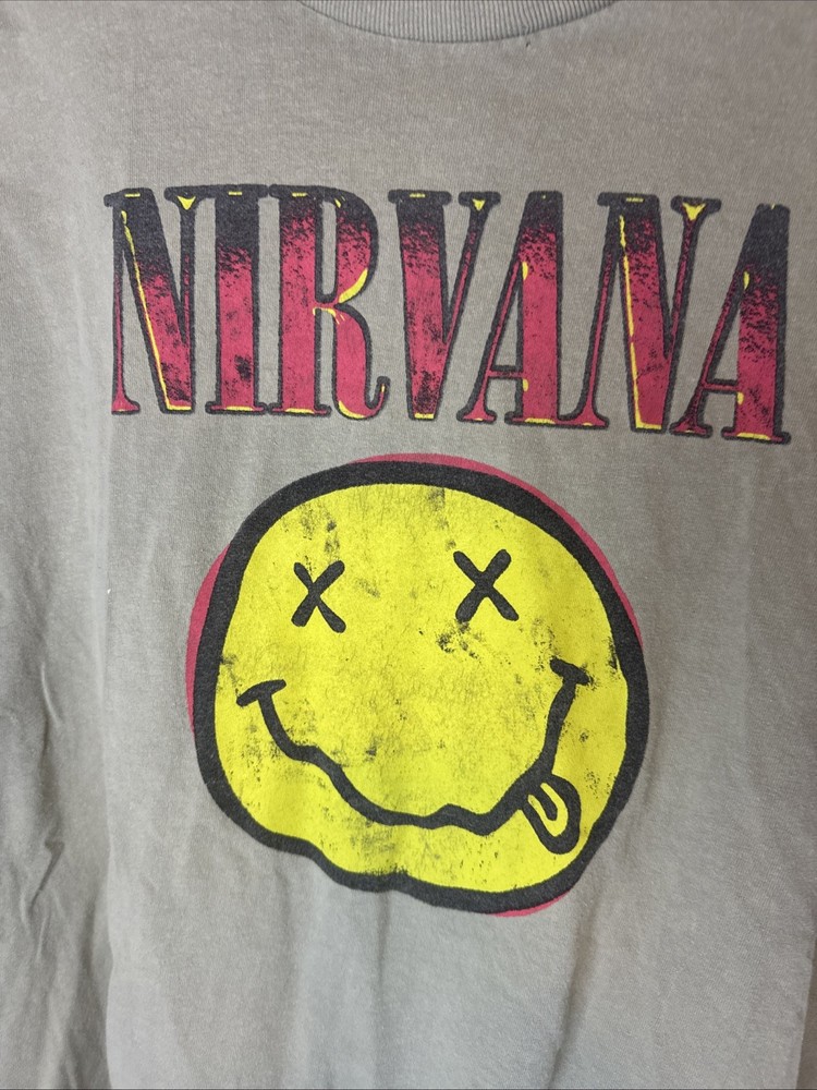 Nirvana Smiley Face Graphic Tee Unisex Short Sleeve XL 90s Style