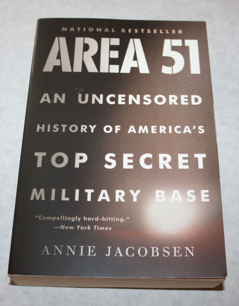 Area 51 : An Uncensored History of America's Top Secret Military Base by...