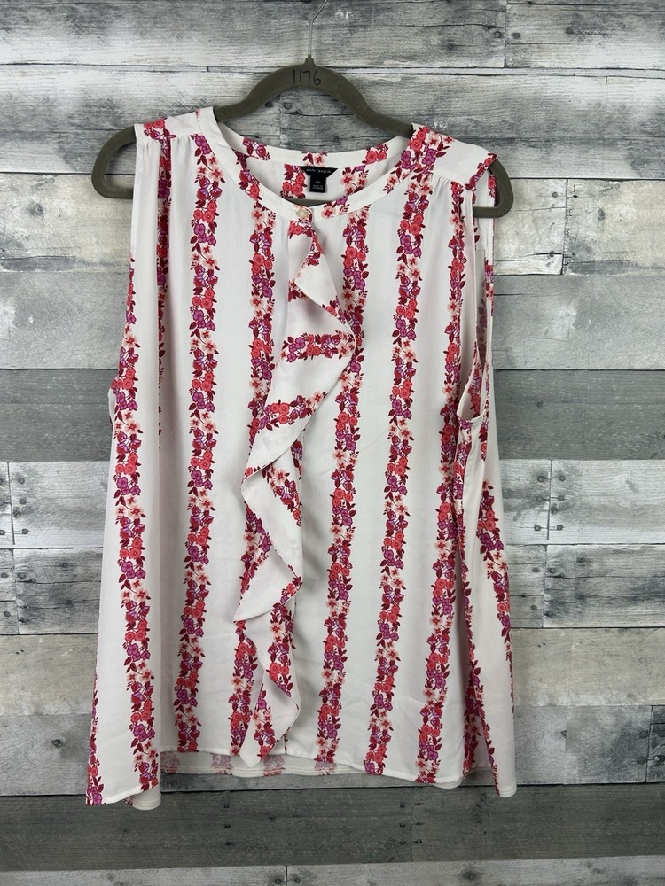 Ann Taylor Women’s XXL Floral Sleeveless Blouse
